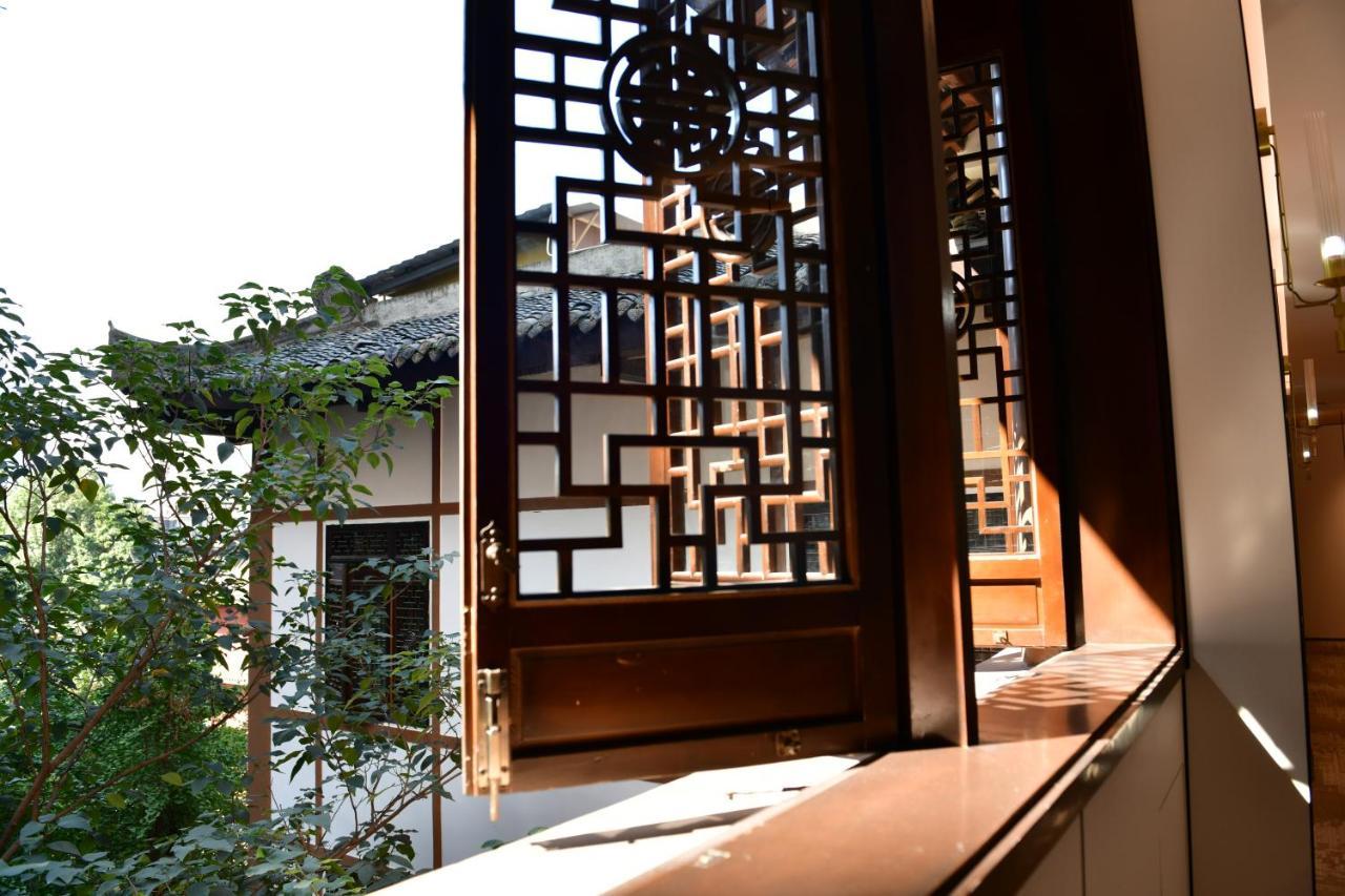 Xishu Garden Inn - Travel Agency Service - Car Rent Service - English Speaking Chengdu Exterior foto